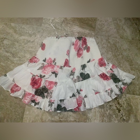 LoveShackFancy Aldana Smocked Floral White and Paradise Pink Mini Skirt 🌸 Small - Picture 15 of 16